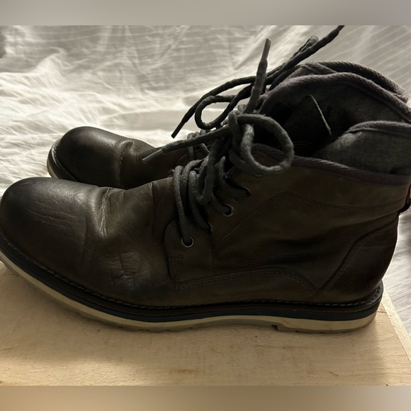 ALDO Men\'s Gray Leather Fleece Lined Boots High Tops Lace Up Size 11 main image 3